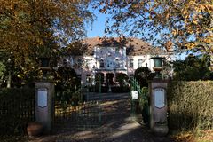 Schloss (I...I\ Hotel