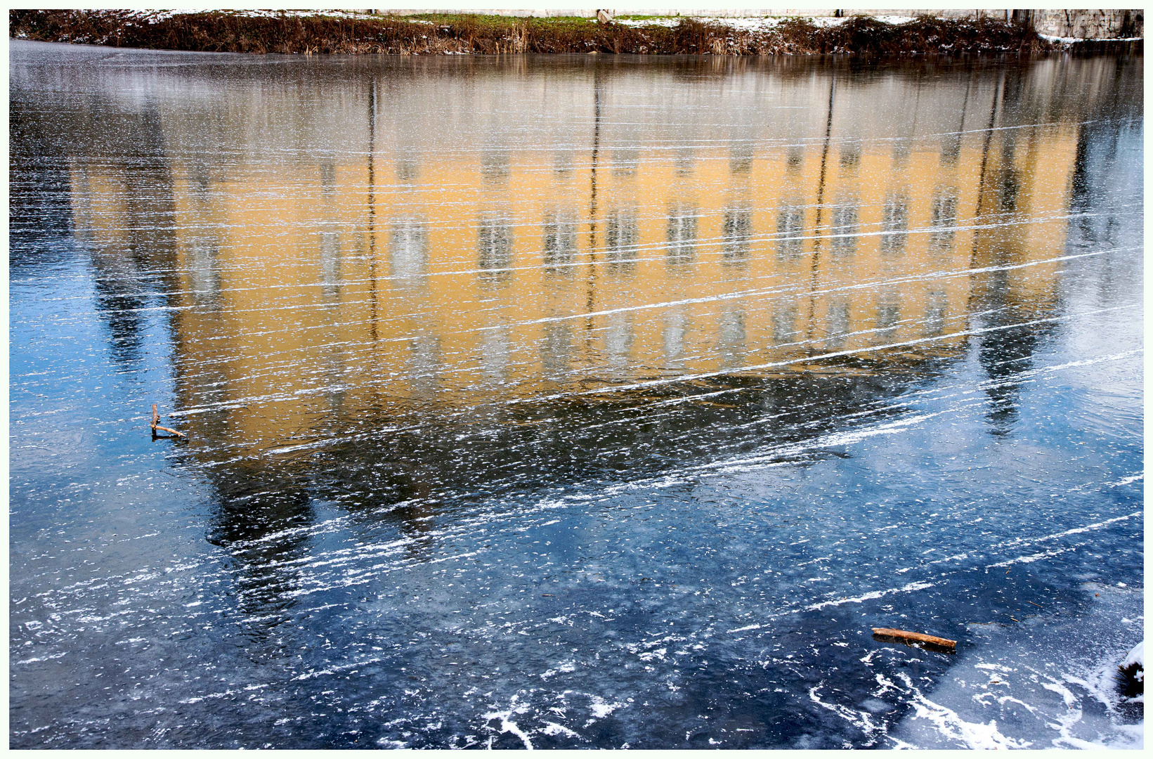 Schloss im Eisblick