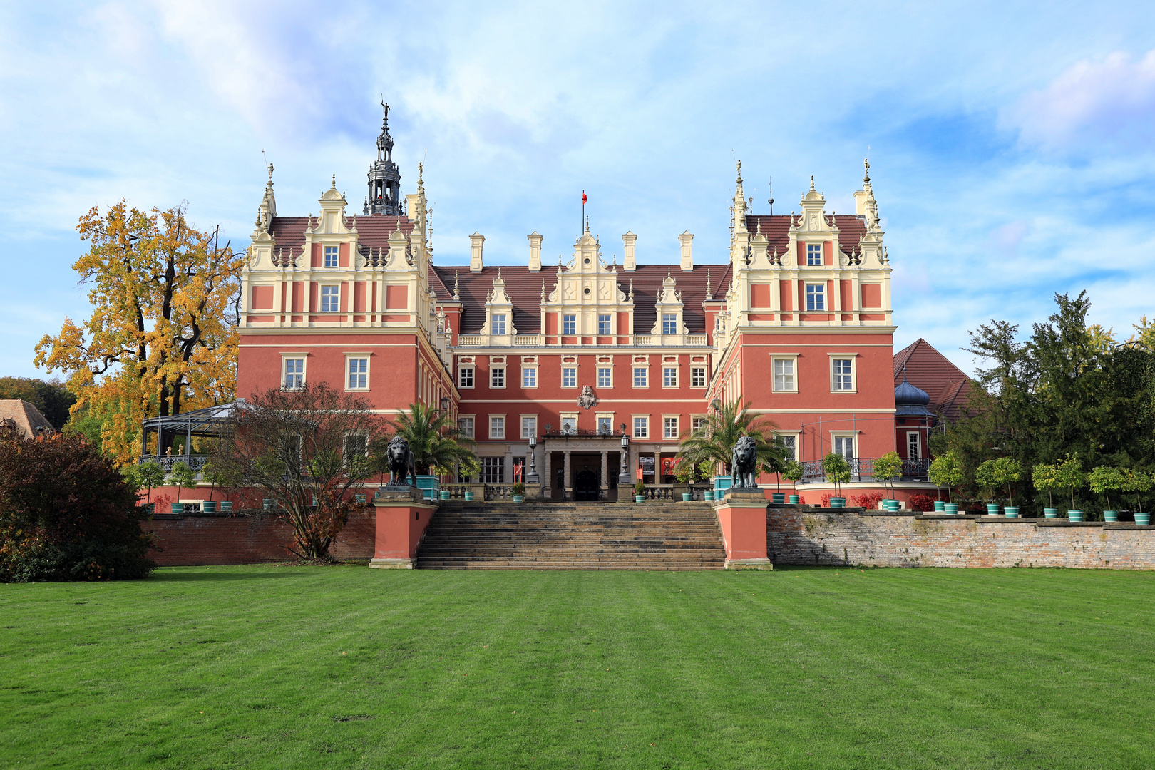 Schloss im Fürst Pückler Park Foto & Bild urlaub, outdoor, natur
