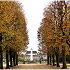 Schloss im herbstlichen Ambiente ,