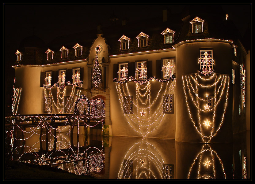 Schloss im Lichtermeer von Sven Stebler