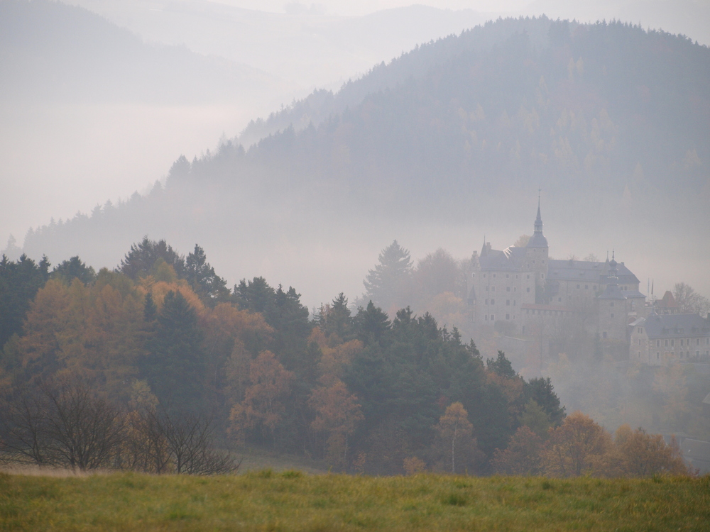 Schloss im Nebel