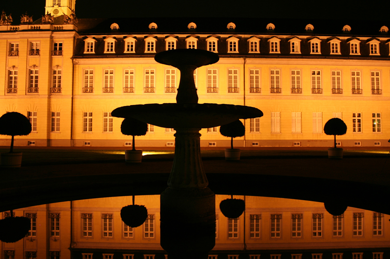 Schloß im Wasser