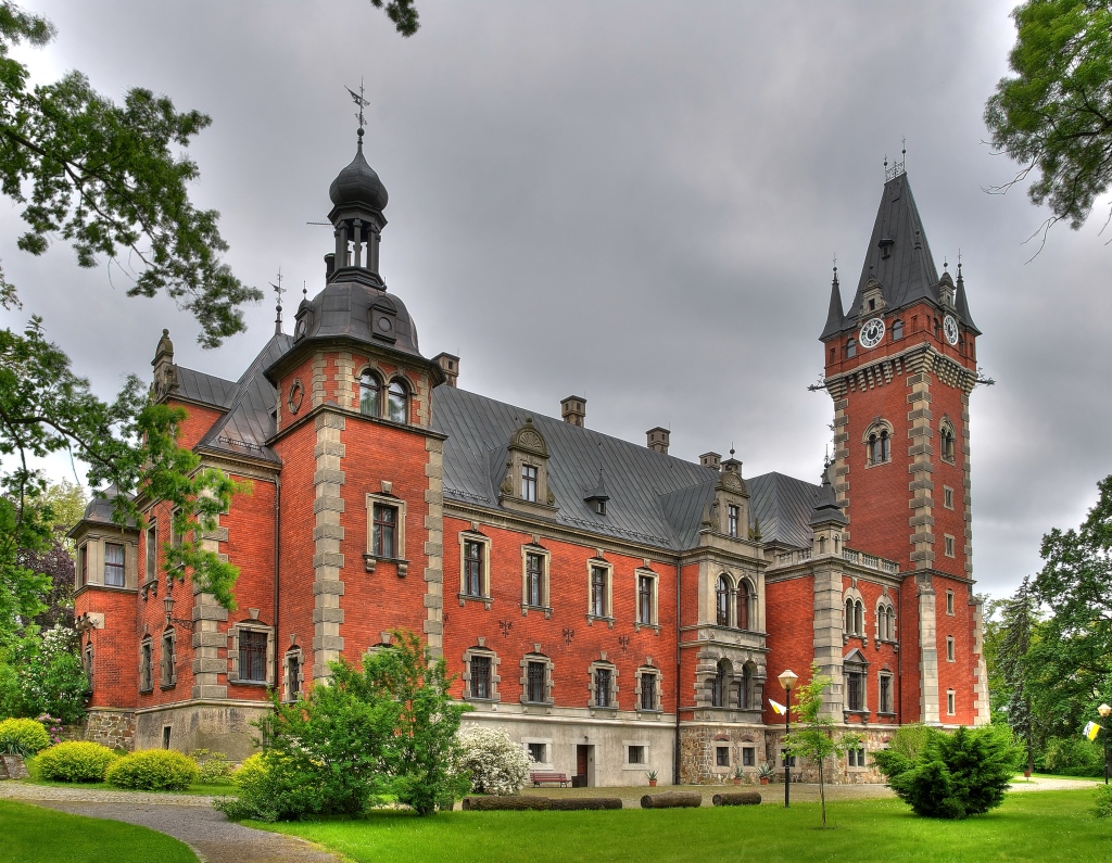 Schloss in Plawniowice (2)