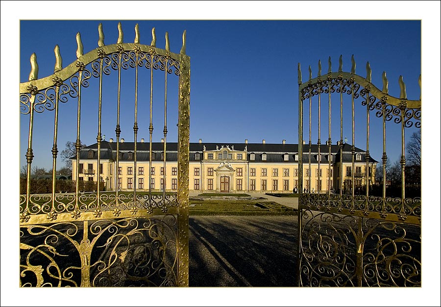 Schloss in Wintersonne