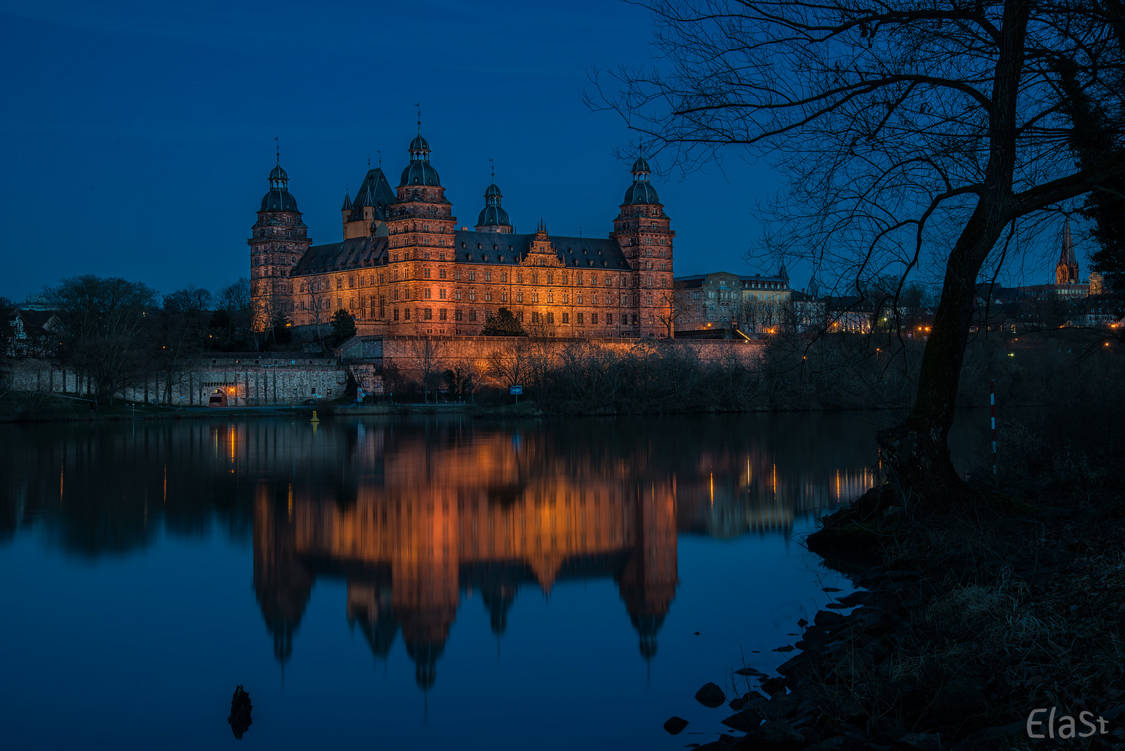 SCHLOSS JOHANNISBURG