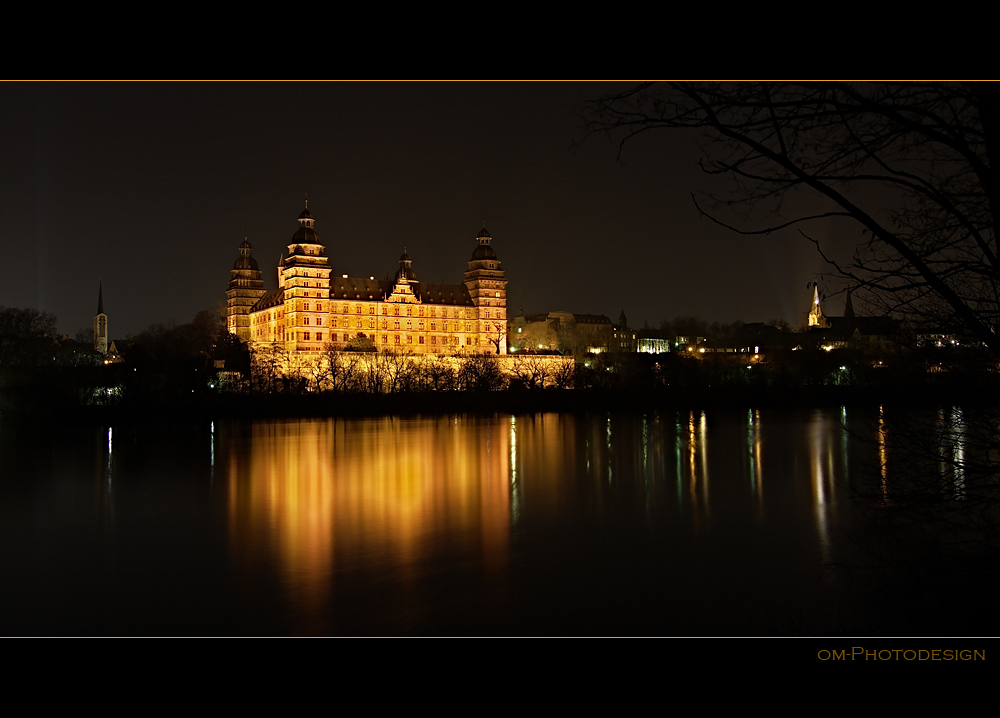 Schloss Johannisburg @ night