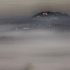 Schloß Kapfenstein im Nebel