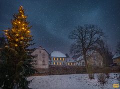 Schloss Karlsbrunn im Advent