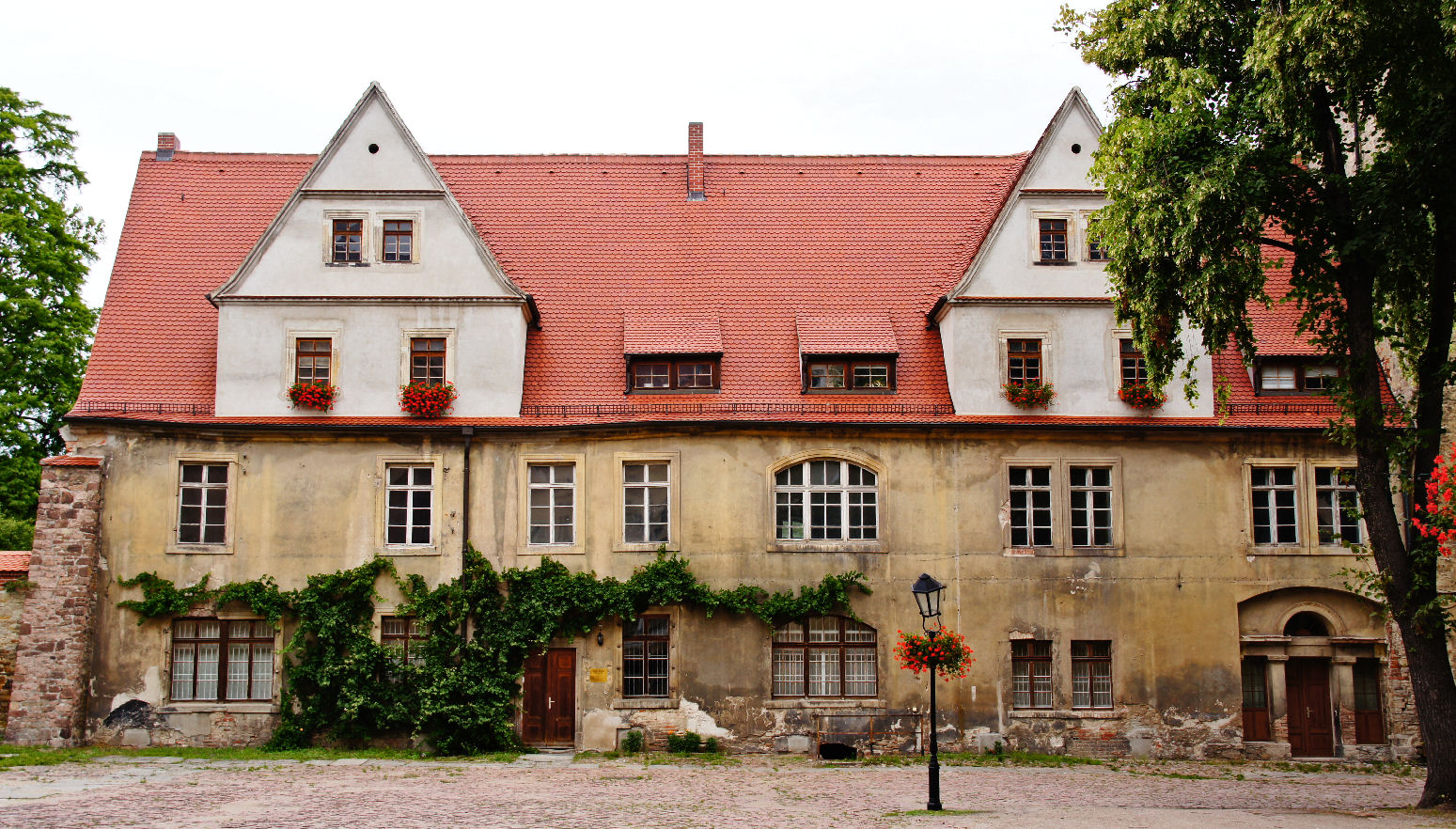 Schloss Köthen , Steinernes Haus