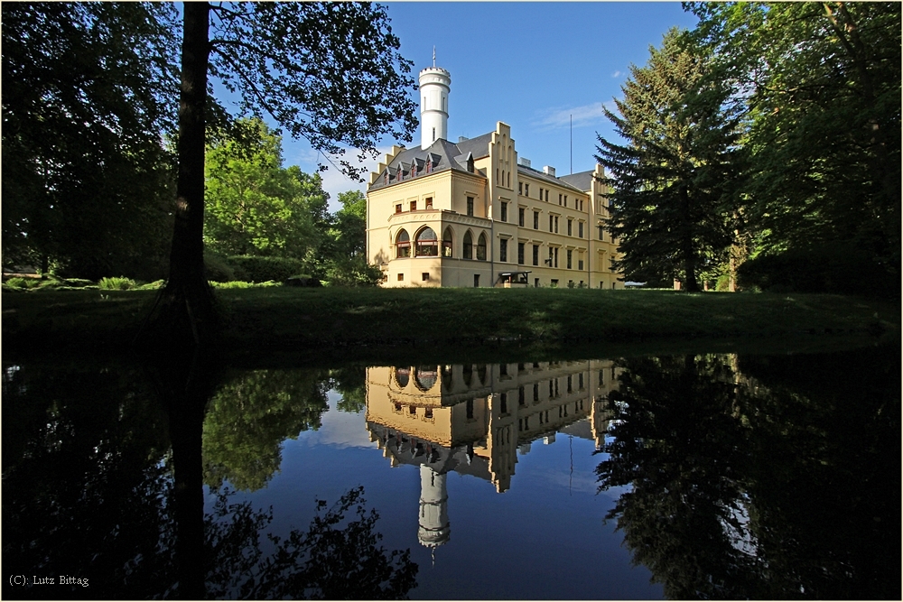 Schloss Kropstädt Foto & Bild schloss, spiegelung, motive Bilder auf