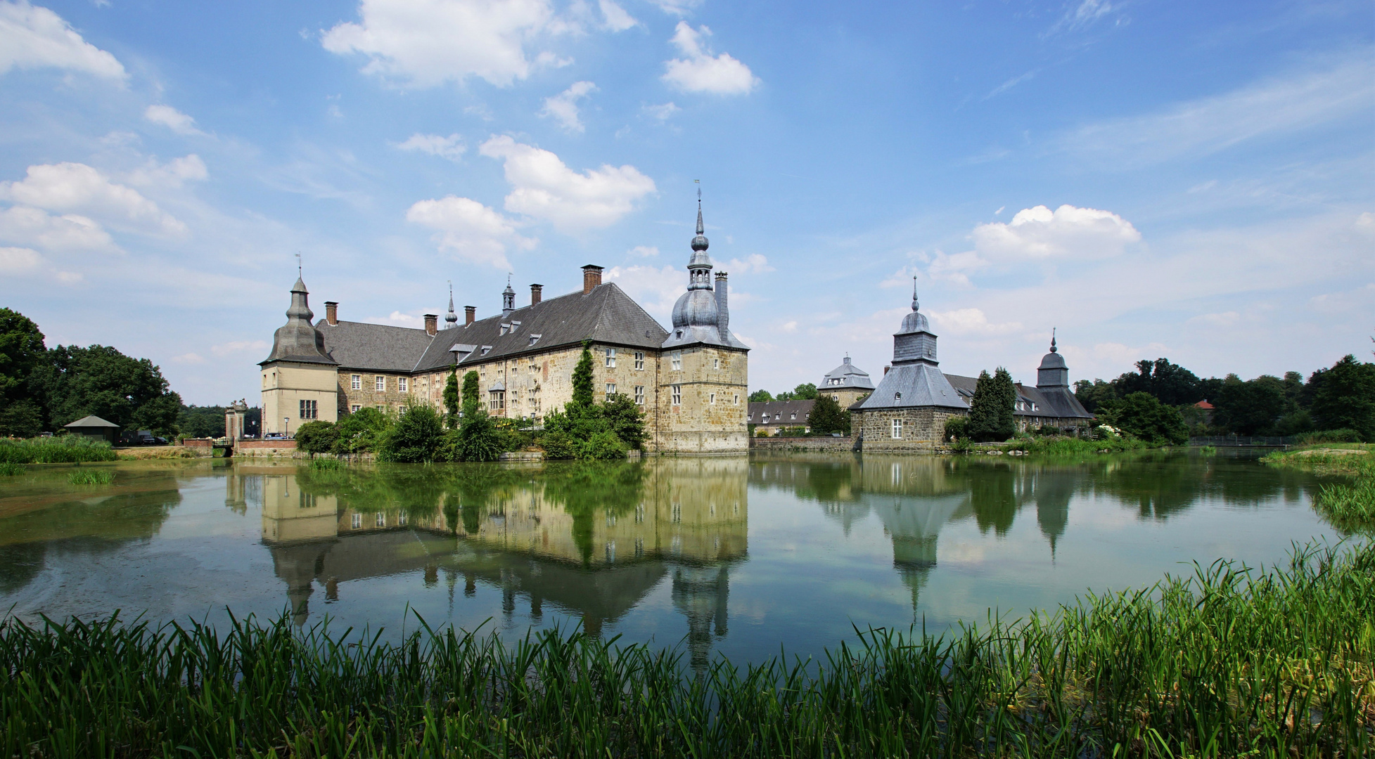 Schloss Lembeck  Foto Bild world spezial 