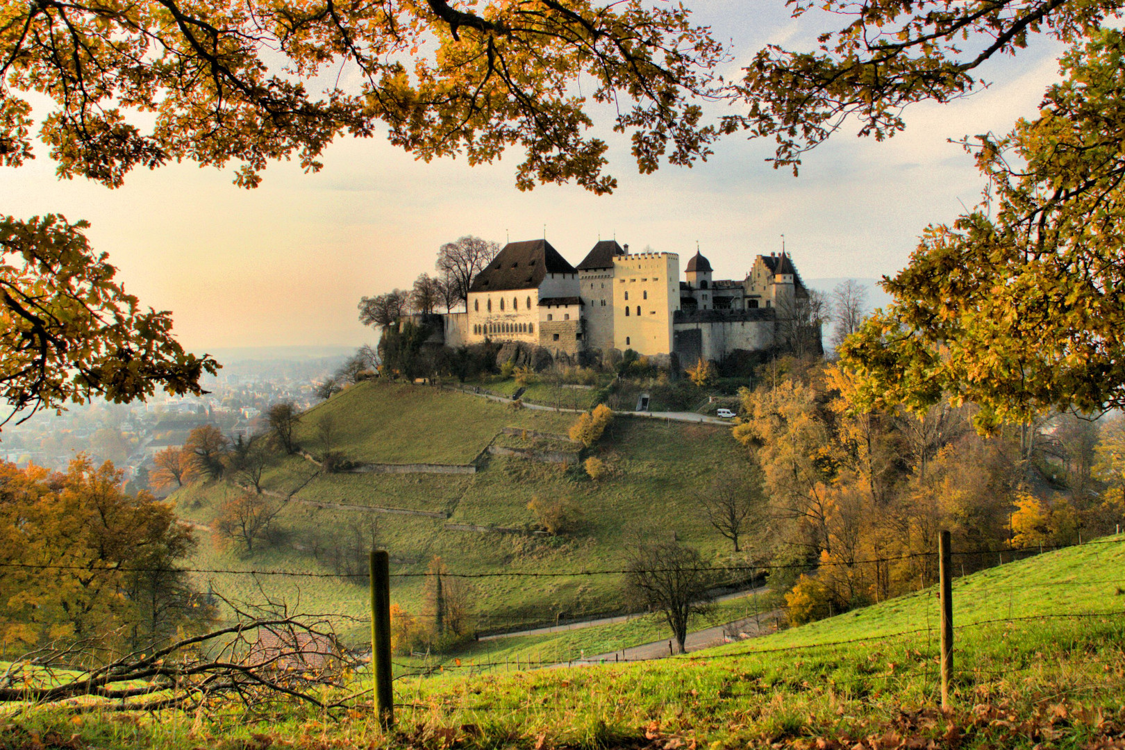 Schloss Lenzburg.