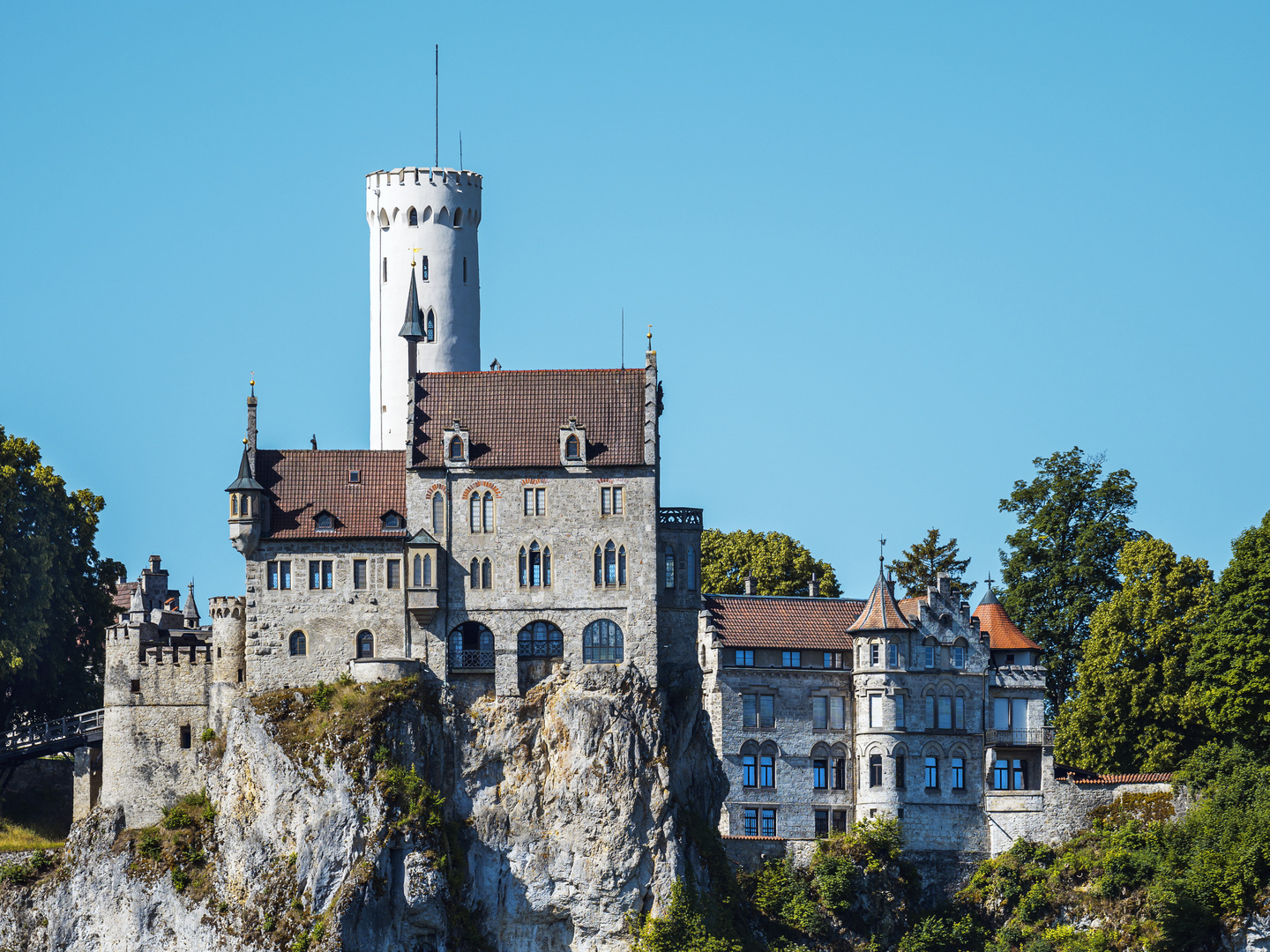 Schloss Lichtenstein... Foto & Bild deutschland, schwäbische alb, schloss lichtenstein Bilder