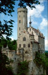 Schloss Lichtenstein bei Honau am Rand der Schwäbischen Alb