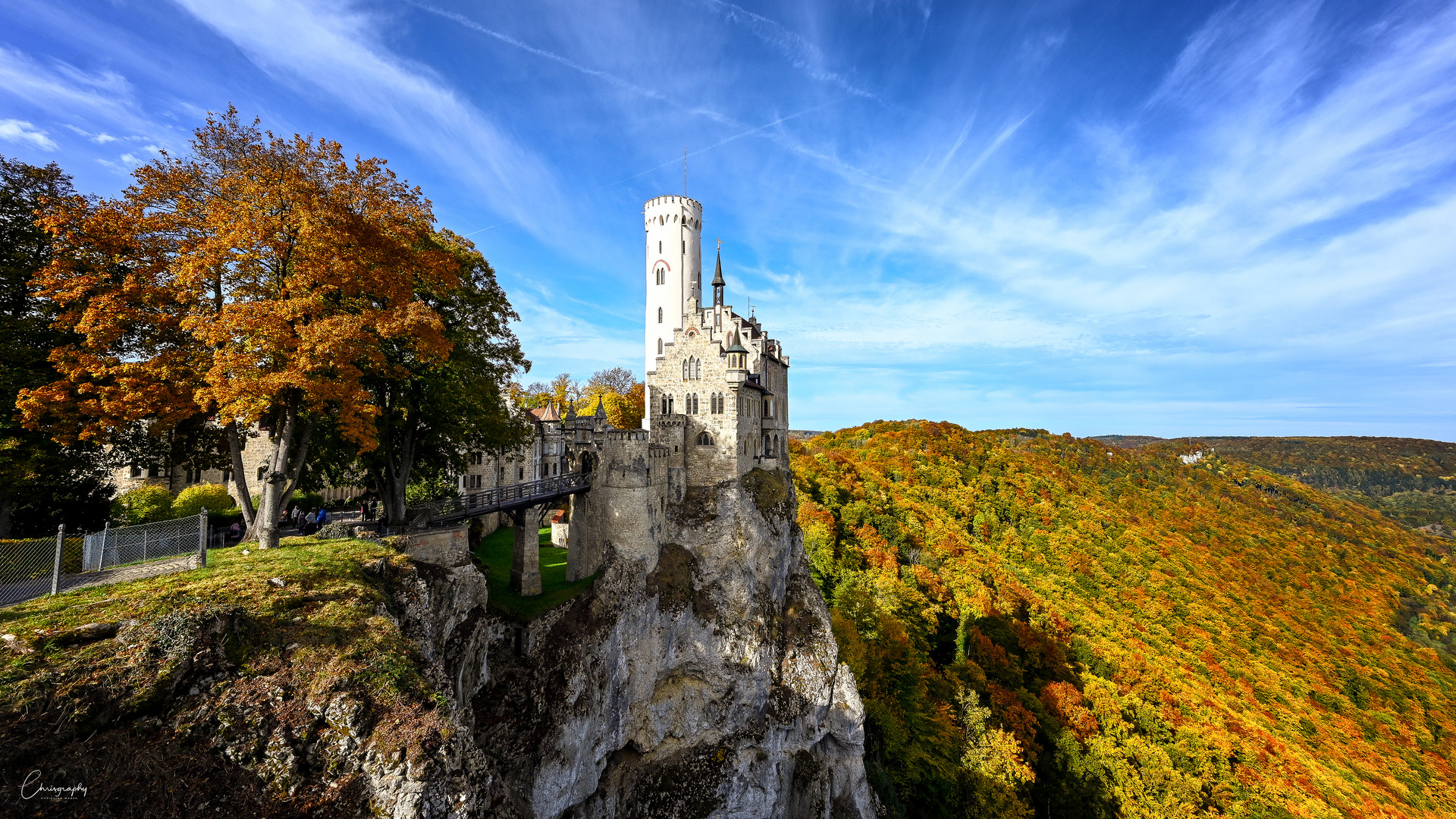 Schloss Lichtenstein im Herbst