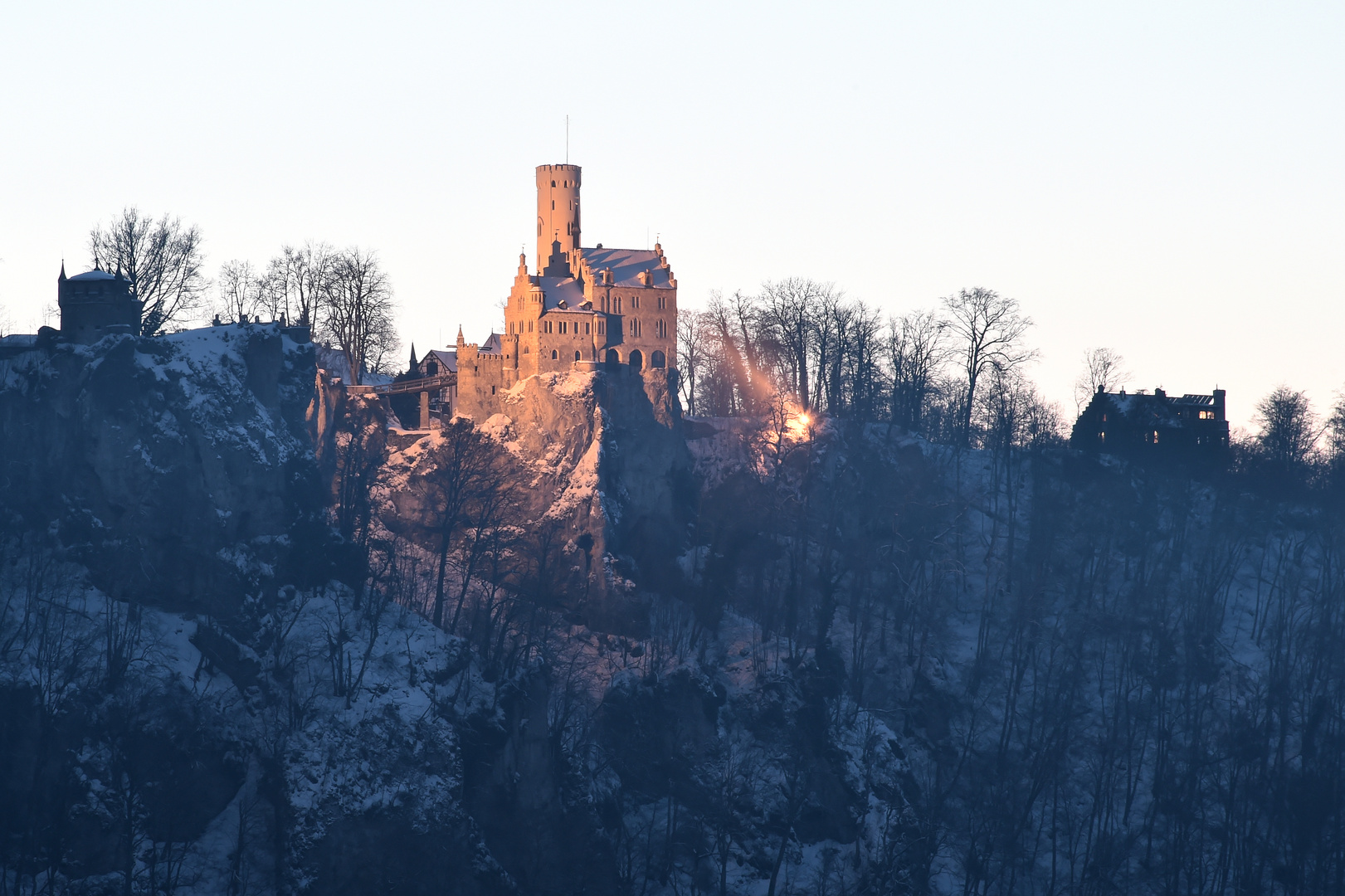 Schloss Lichtenstein nach Sonnenuntergang