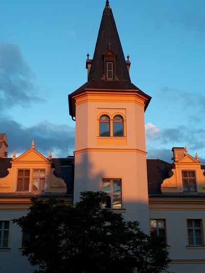 Schloss Liebenberg in UM am Morgen
