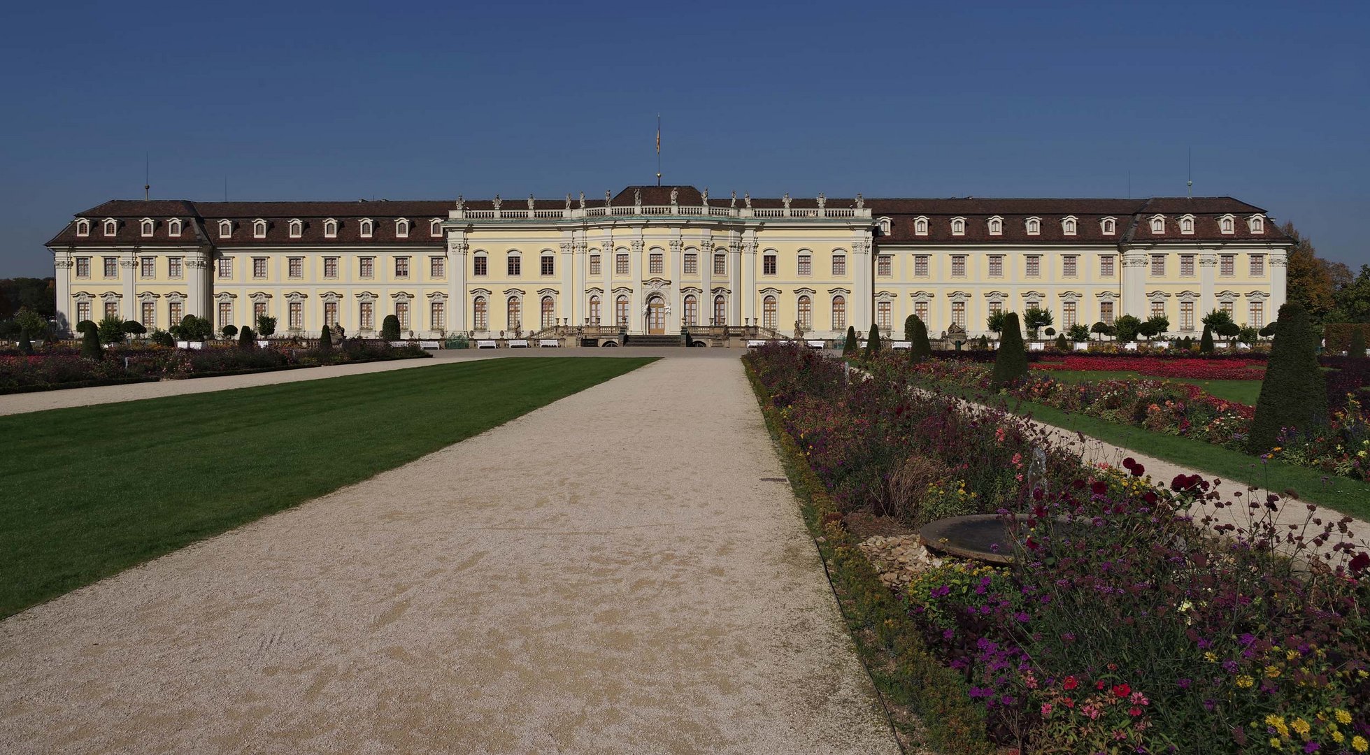 Schloss Ludwigsburg...6