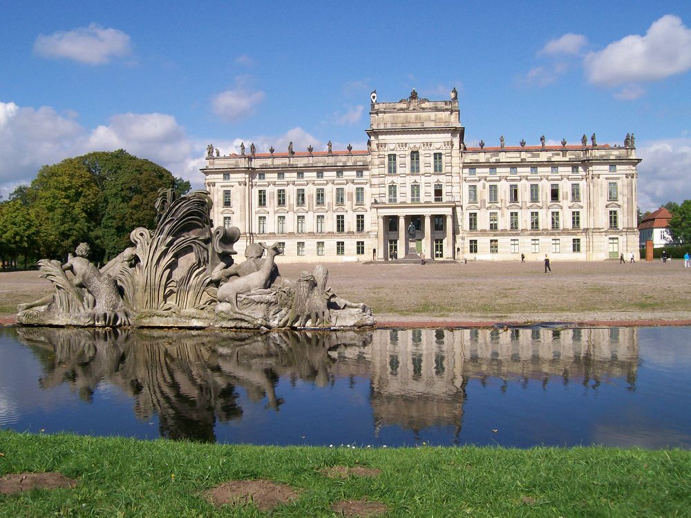 Schloß Ludwigslust Foto & Bild | deutschland, europe, mecklenburg ...