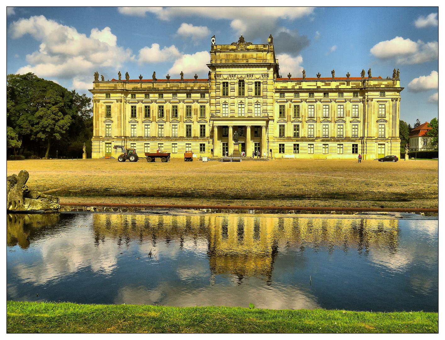 Schloss Ludwigslust Vorderansicht