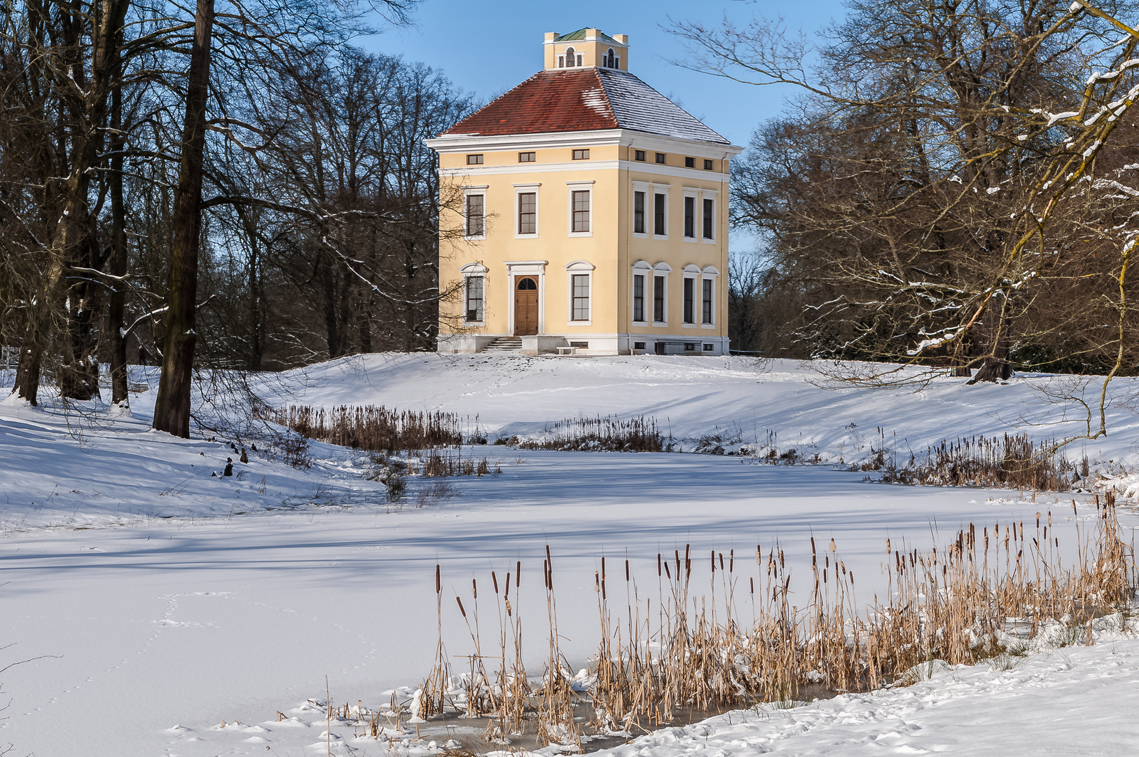 Schloss Luisium Dessau imWinter