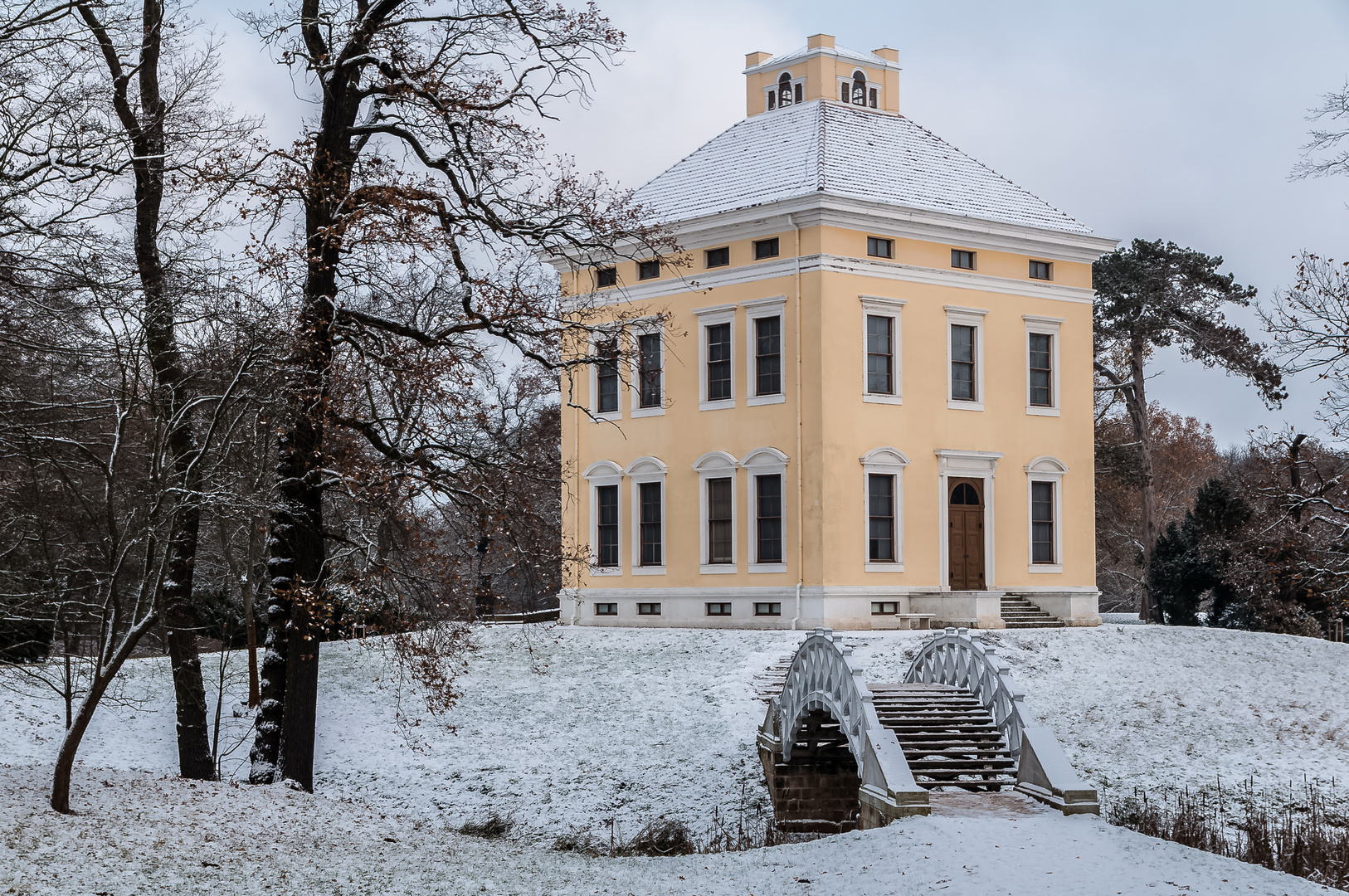 Schloss Luisium in Dessau im Winter