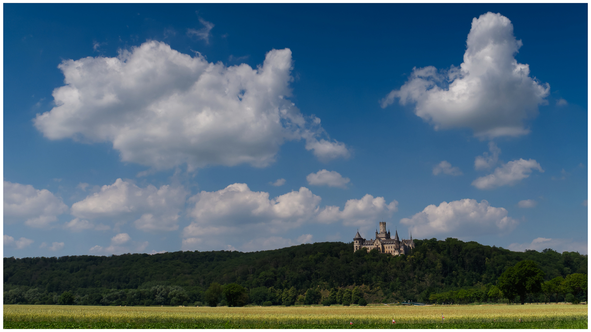 Schloss Marienburg