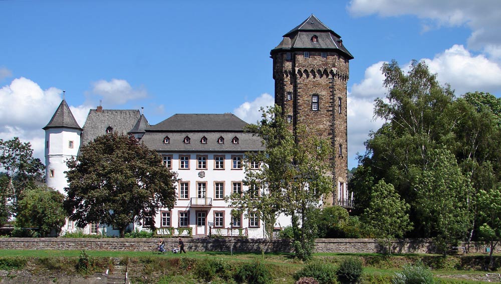 Schloss Martinsburg am Rhein