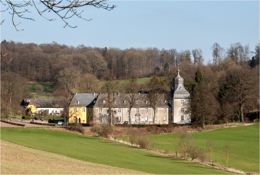 Schloss Melschede ...