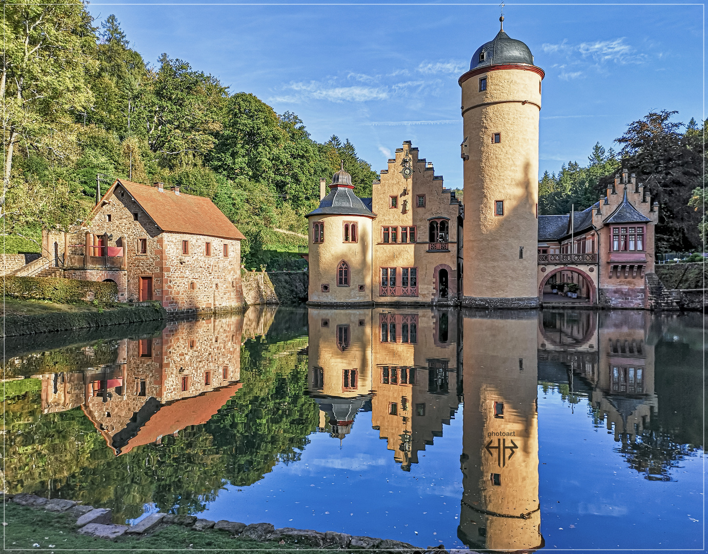 SCHLOSS MESPELBRUN