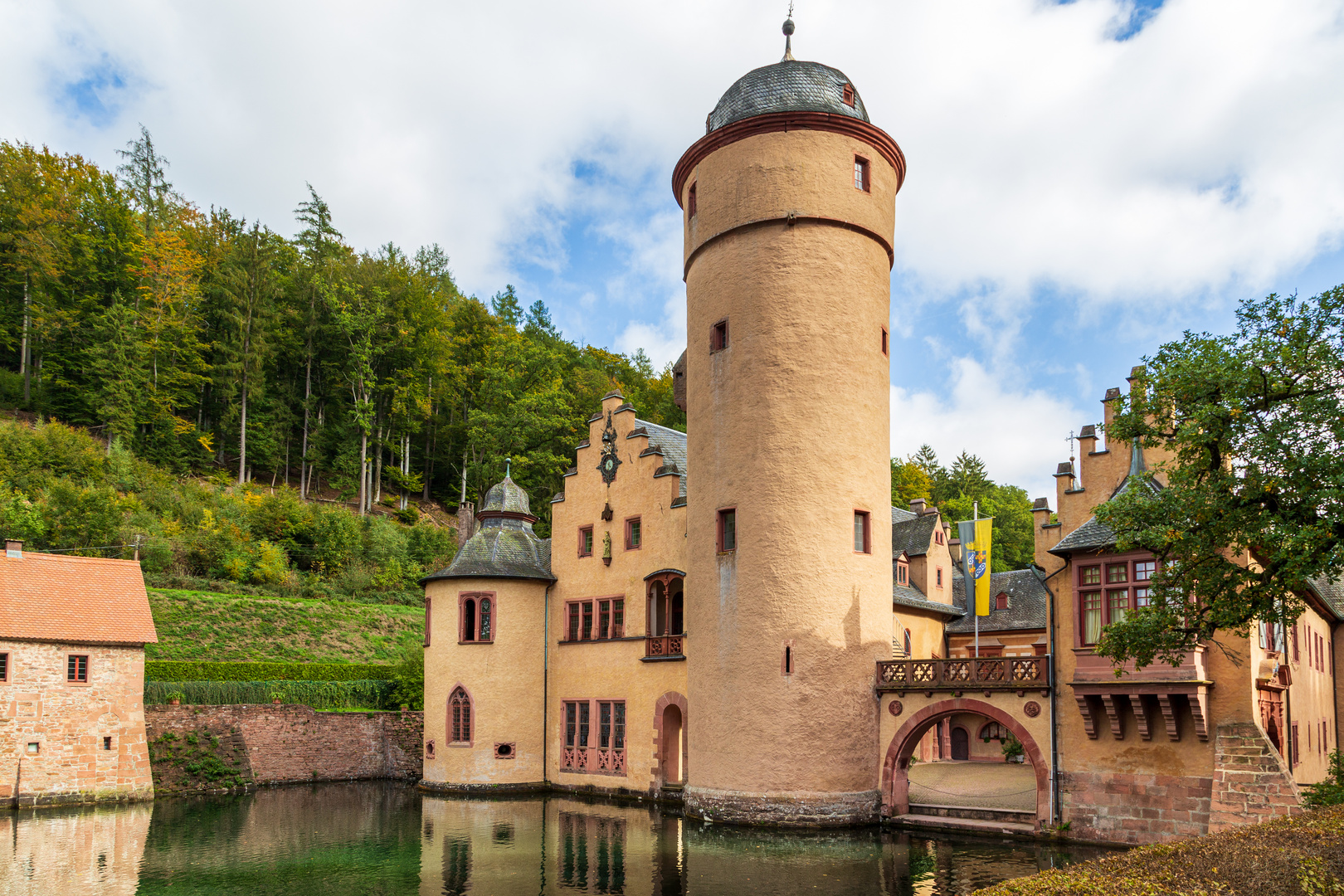 Schloss Mespelbrunn