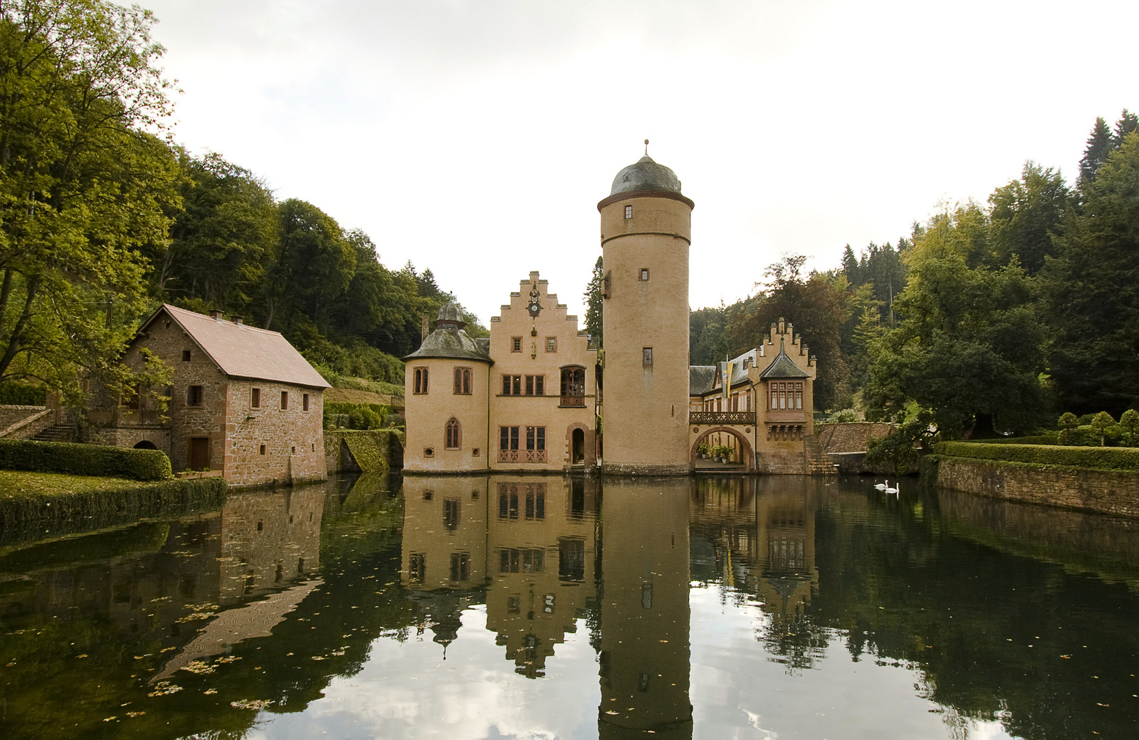 Schloss Mespelbrunn