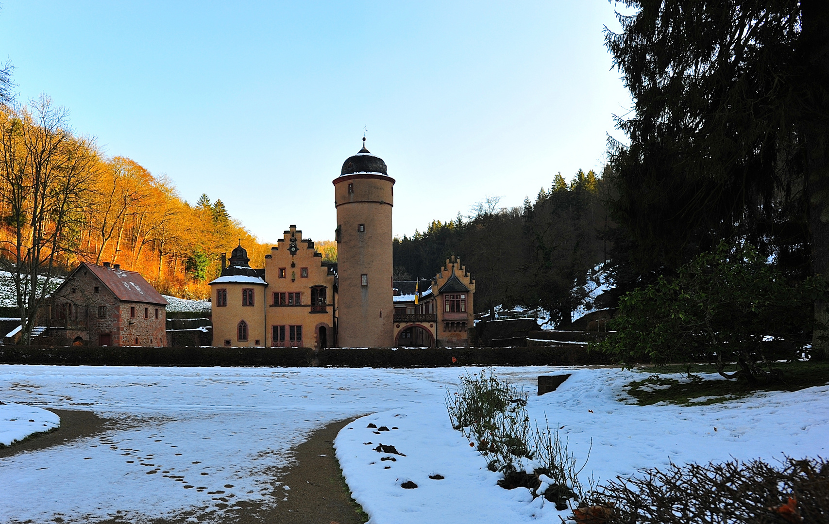 Schloss Mespelbrunn im Winter