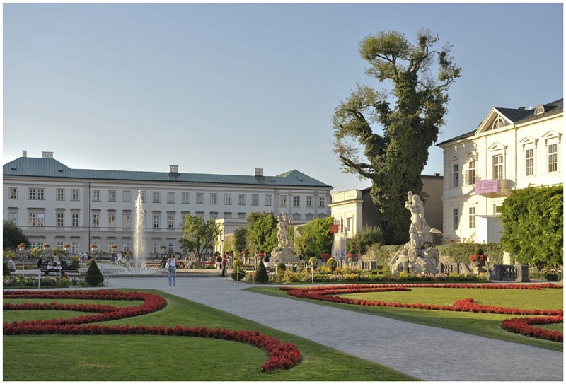 Schloss Mirabell am Abend