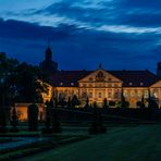 Schloss mit Barockgarten