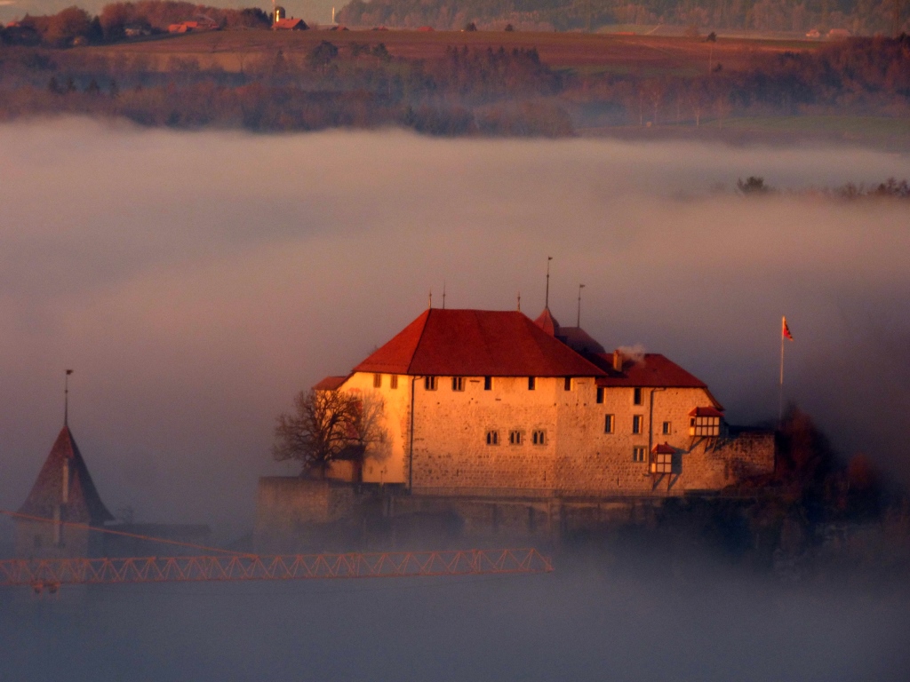 Schloss mit Kran