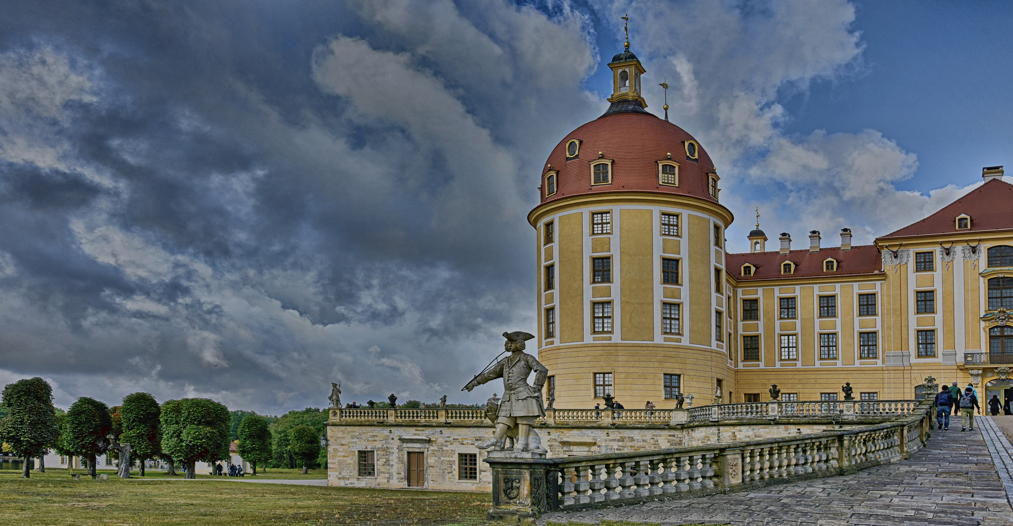 Schloss Moritzburg: Drei Haselnüsse für Aschenbrödel