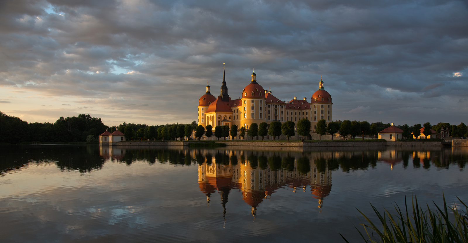 Schloß Moritzburg im Abendlicht