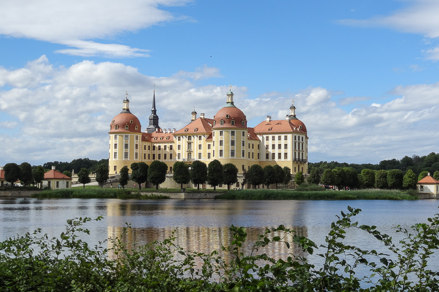Schloss Moritzburg im Sommer