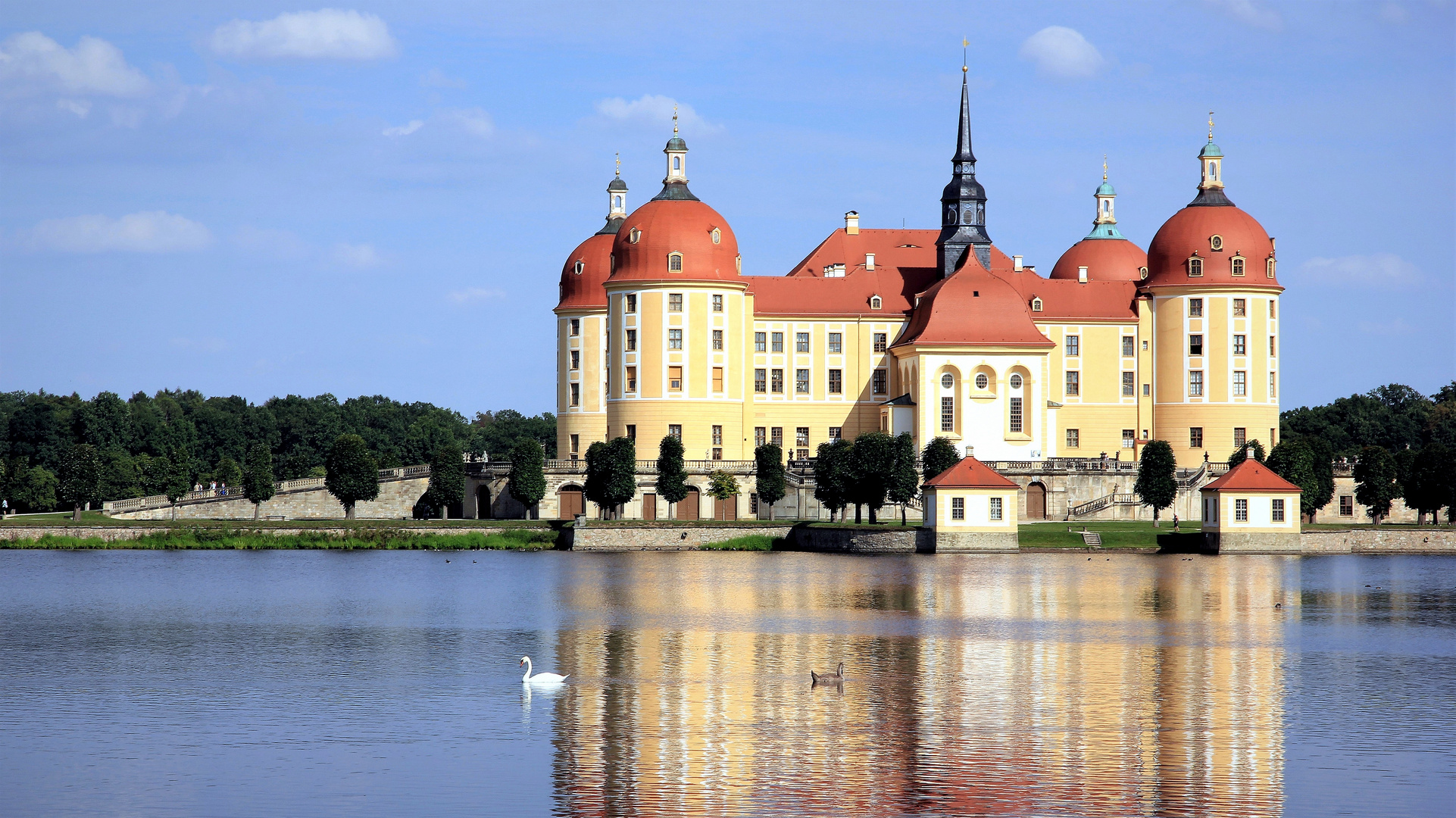 Schloss Moritzburg mit der Kapelle St. Trinitatis