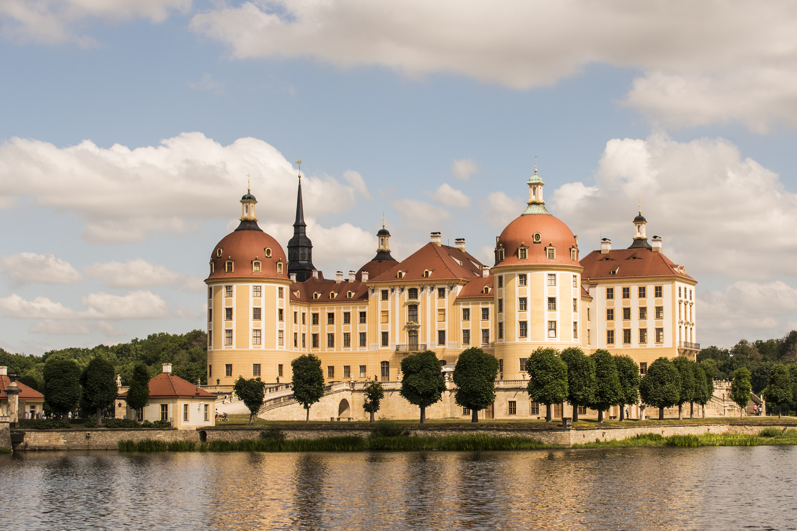 Schloss Moritzburg - Seitenansicht