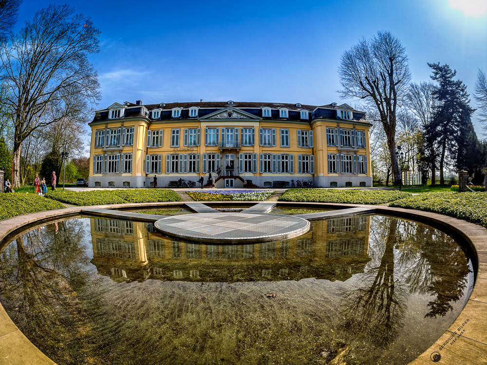 Schloss Morsbroich in Leverkusen