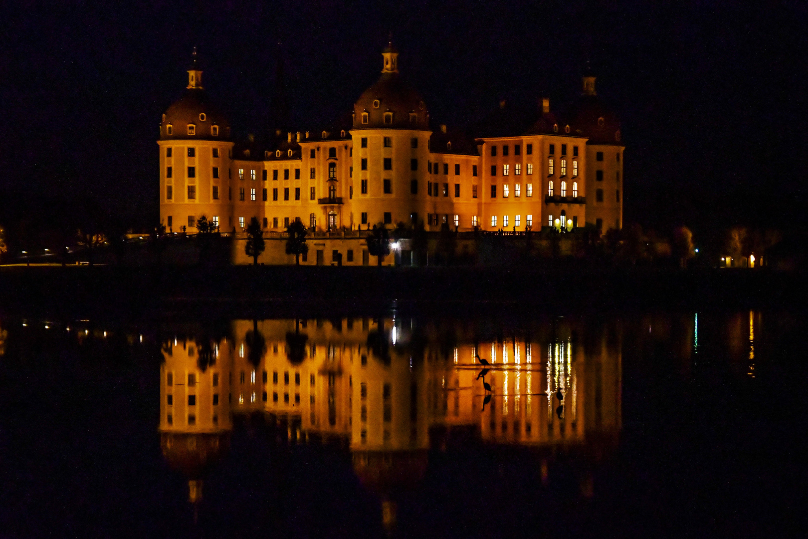 Schloss Mortzburg bei Nacht