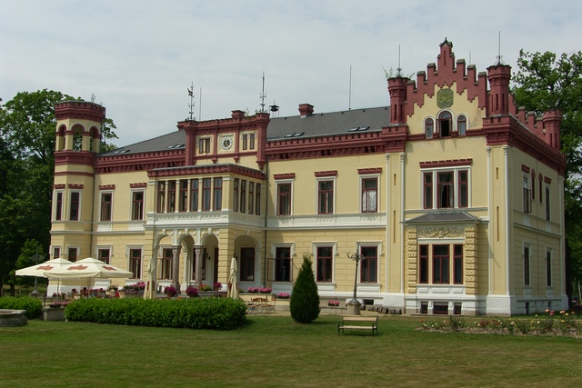 Schloss Mostov