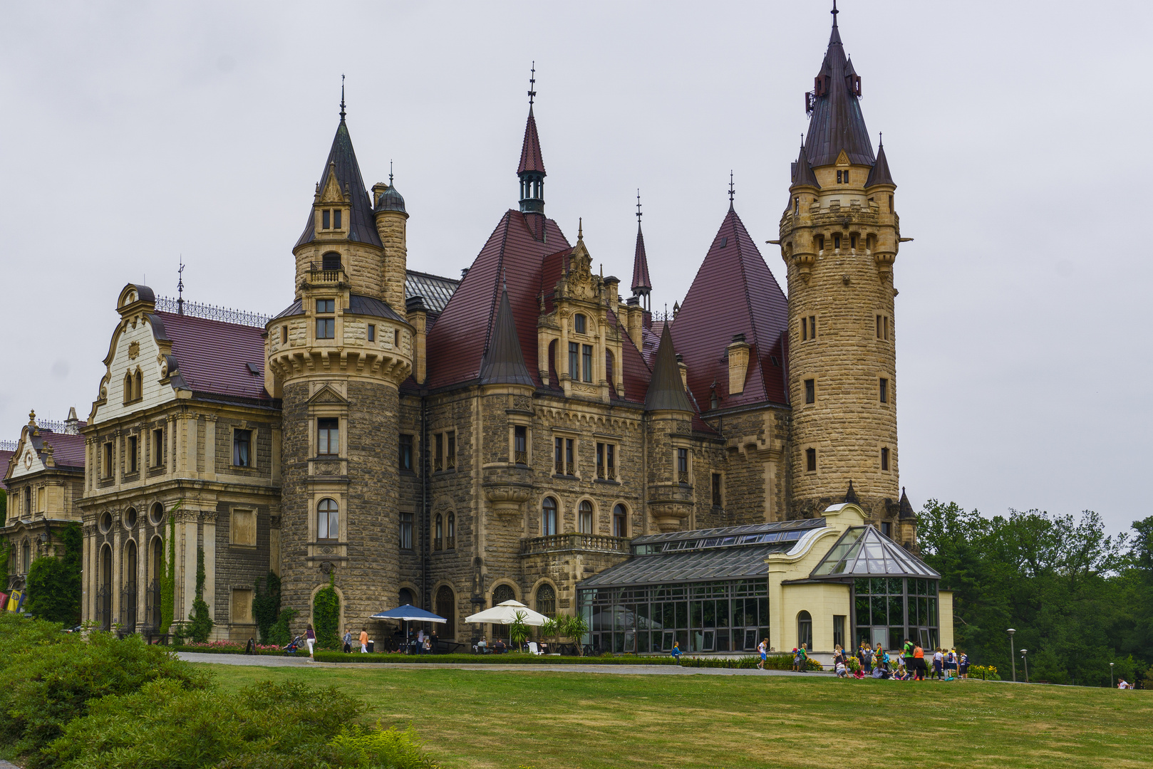 Schloss  Moszna