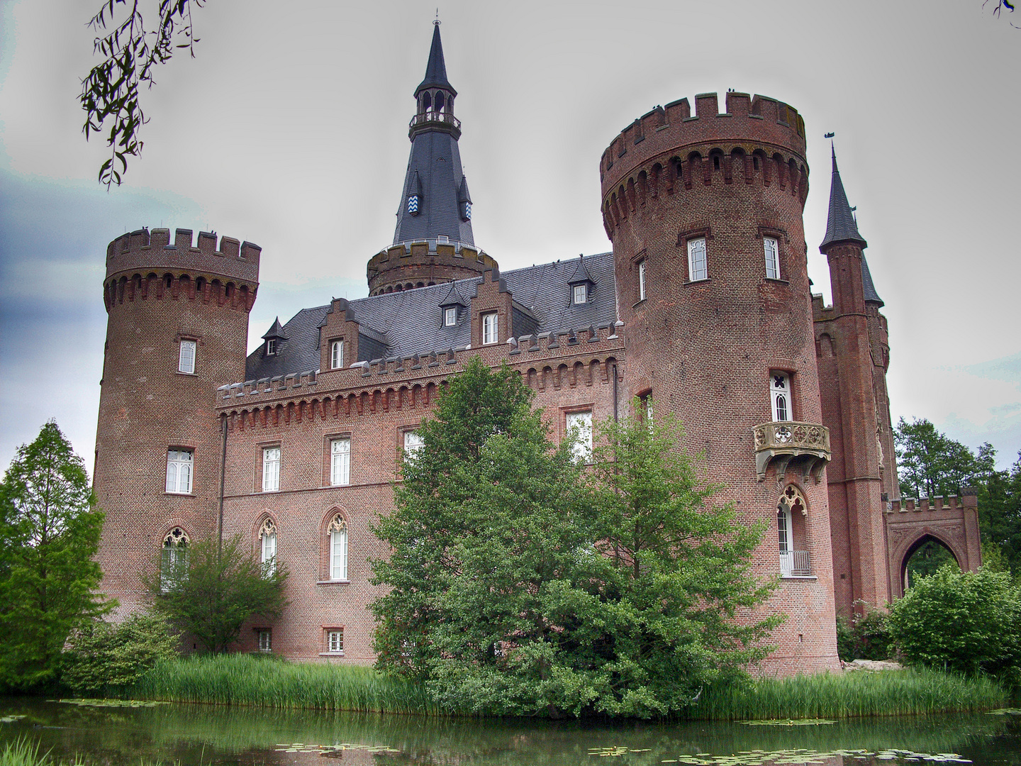 Schloss Moyland