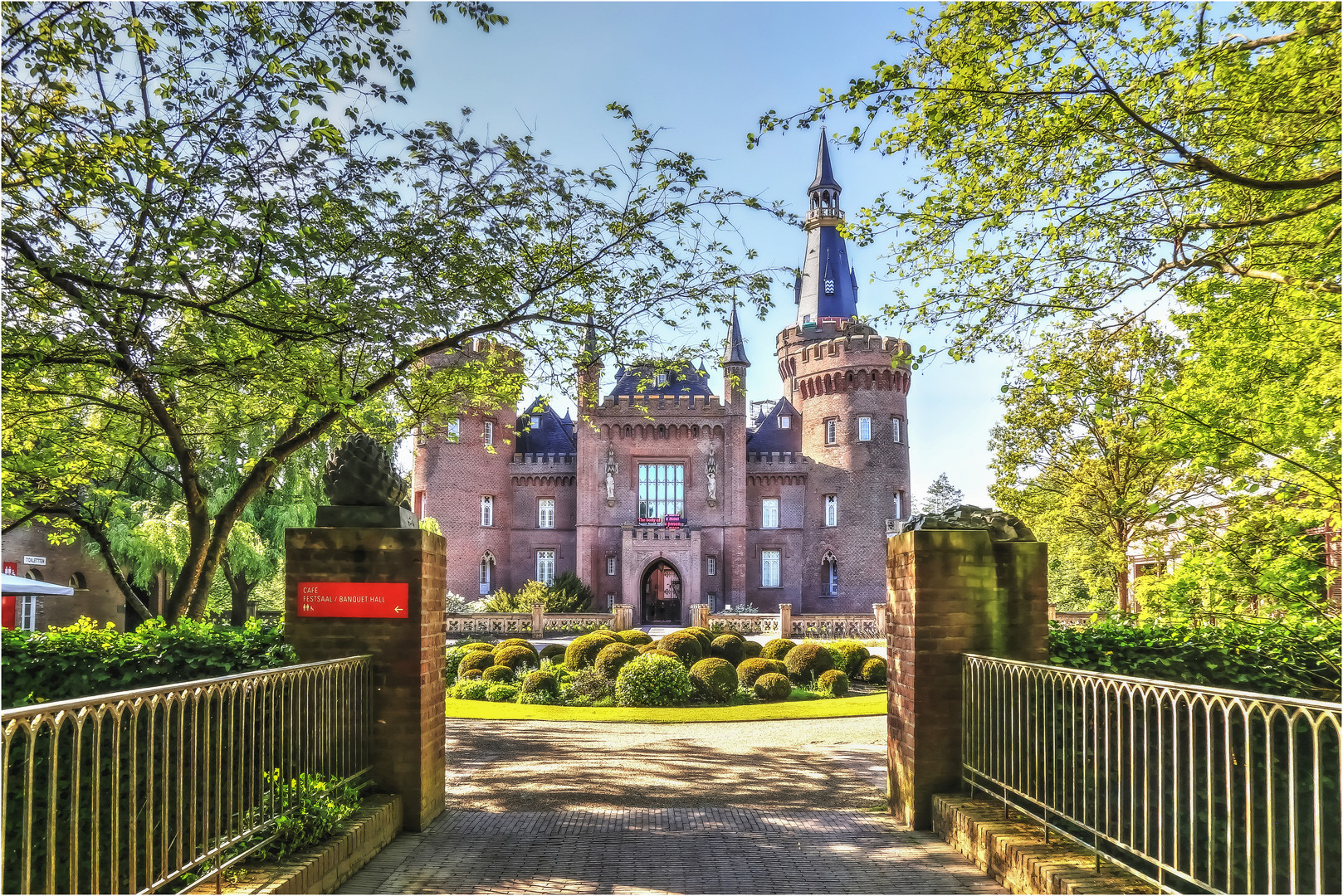 Schloss Moyland