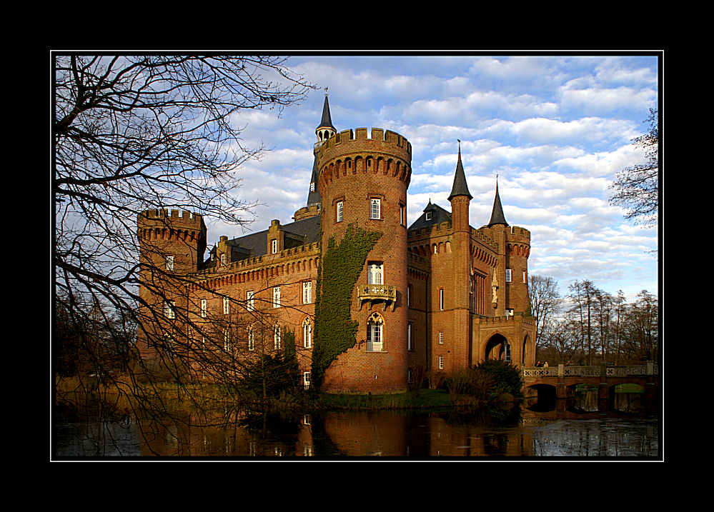 Schloß Moyland II