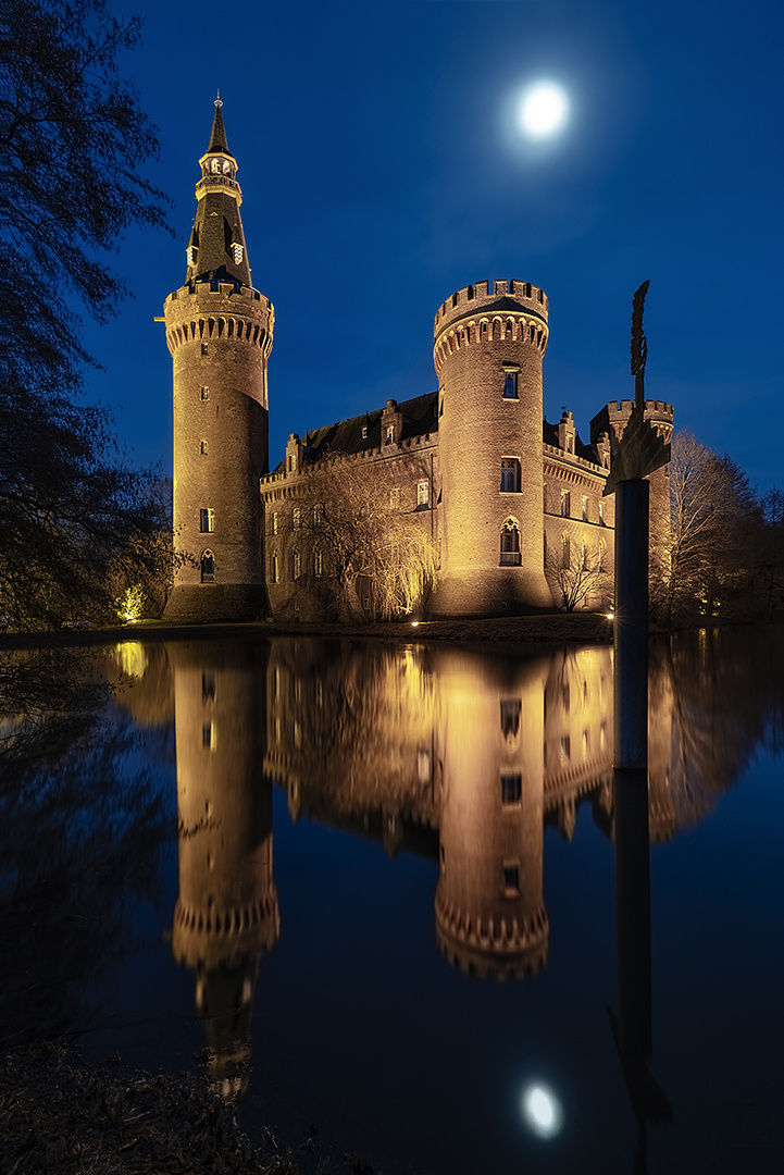 Schloss Moyland III